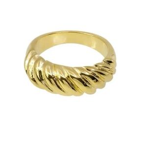 Size 6 - Gold Twisted Dome Ring 24k gold plated